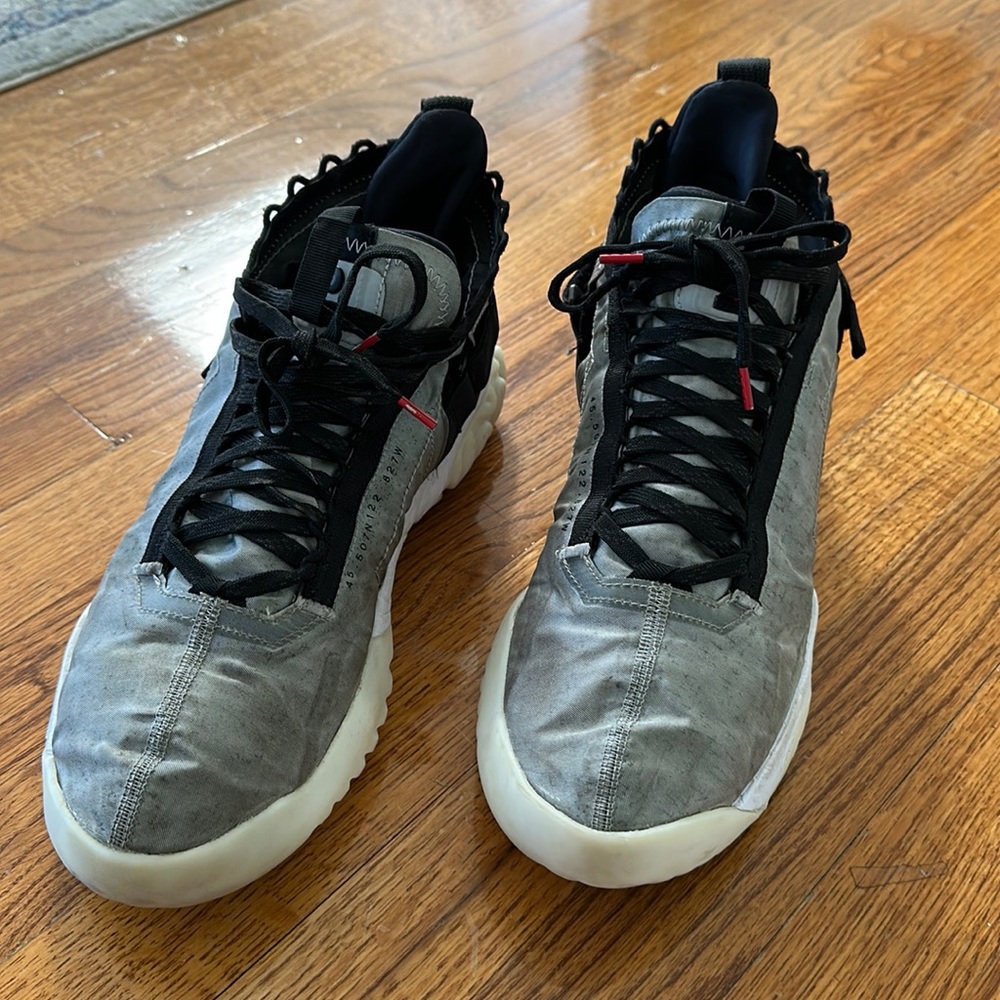 Jordan Proto-React Metallic Silver/Black.